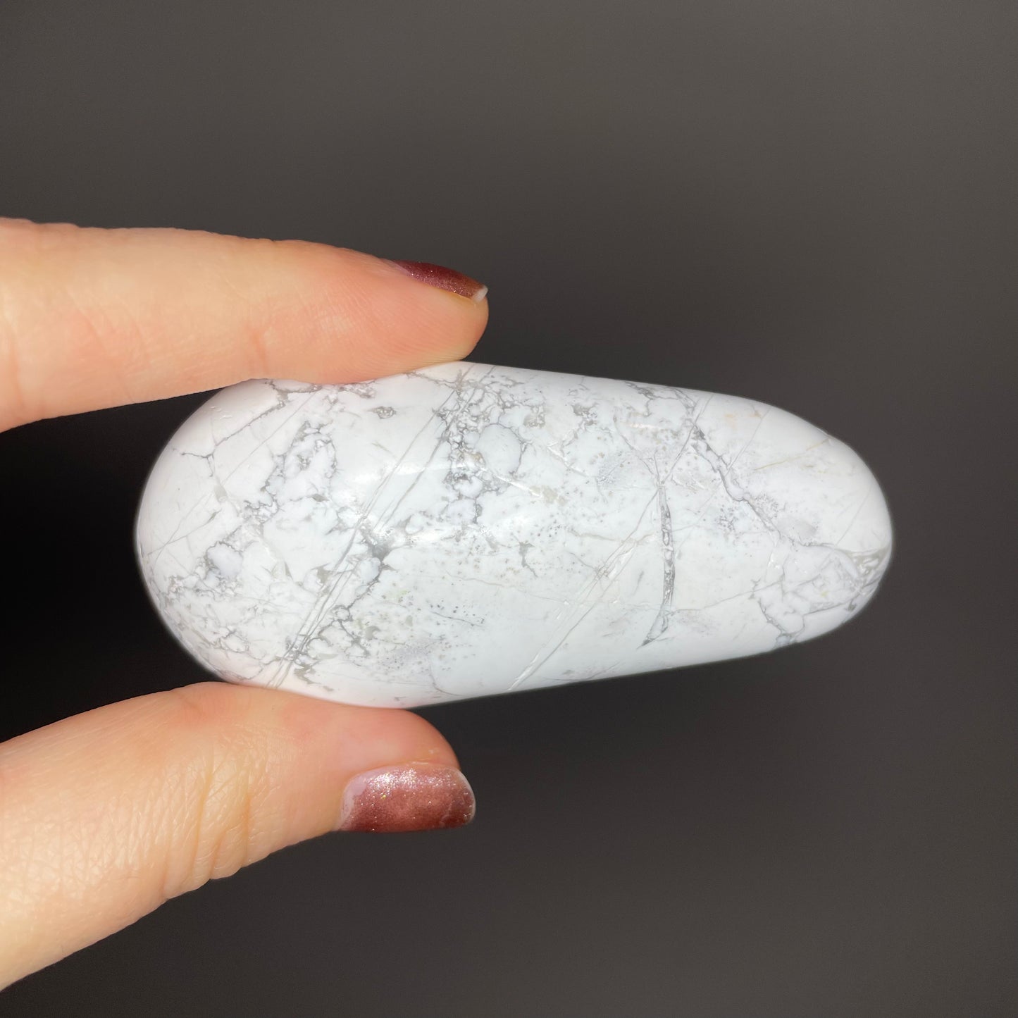 Howlite Palm Stones (Low Quality)