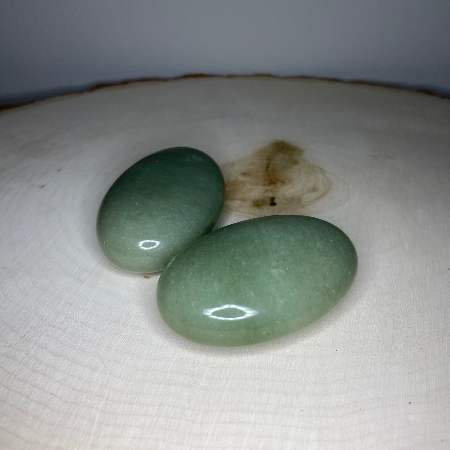 Green Aventurine Palm Stones
