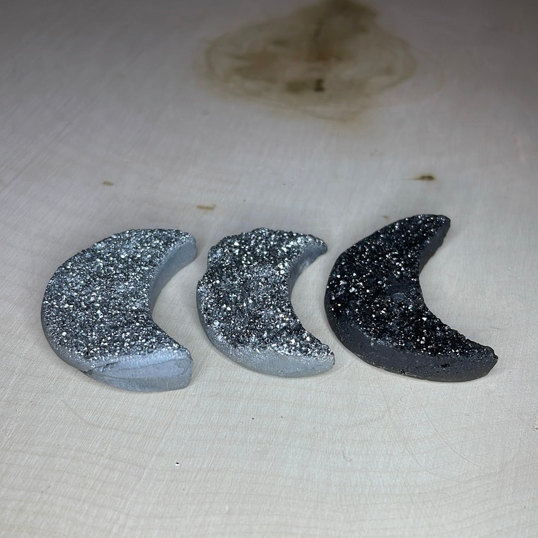 Druzy Moons
