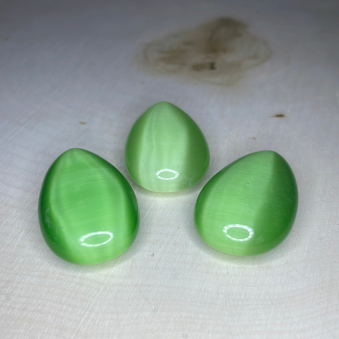 Cat's Eye Cabochans
